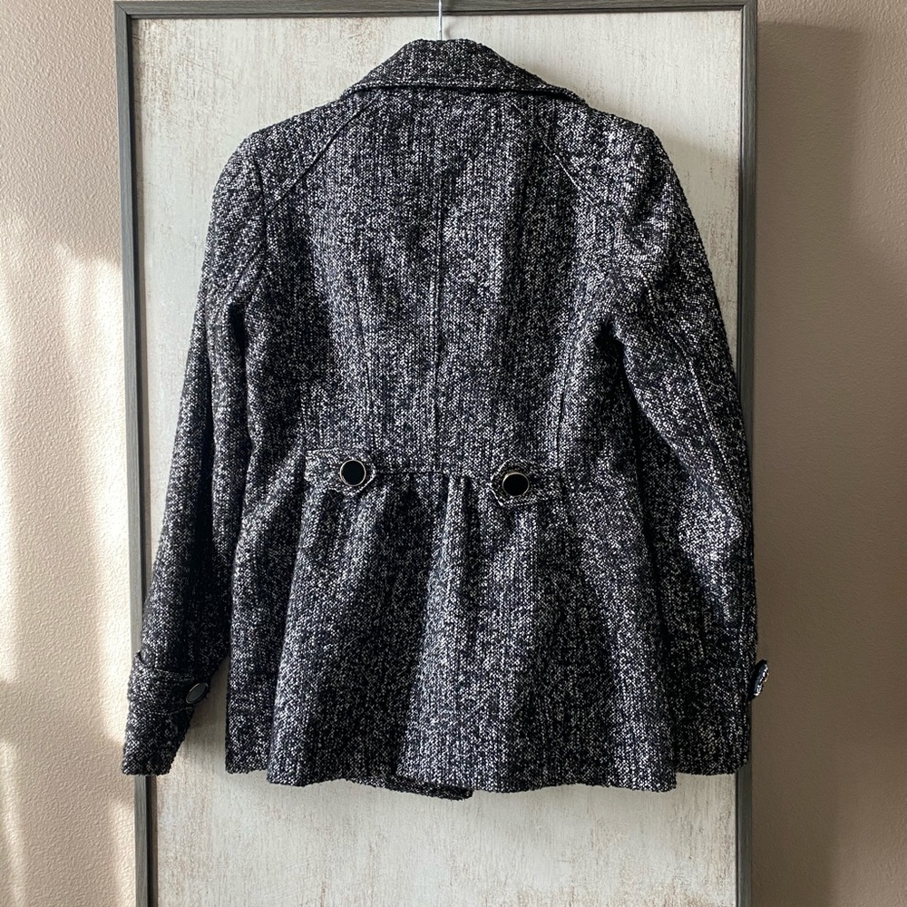Express Jacket - Picture 2 of 3